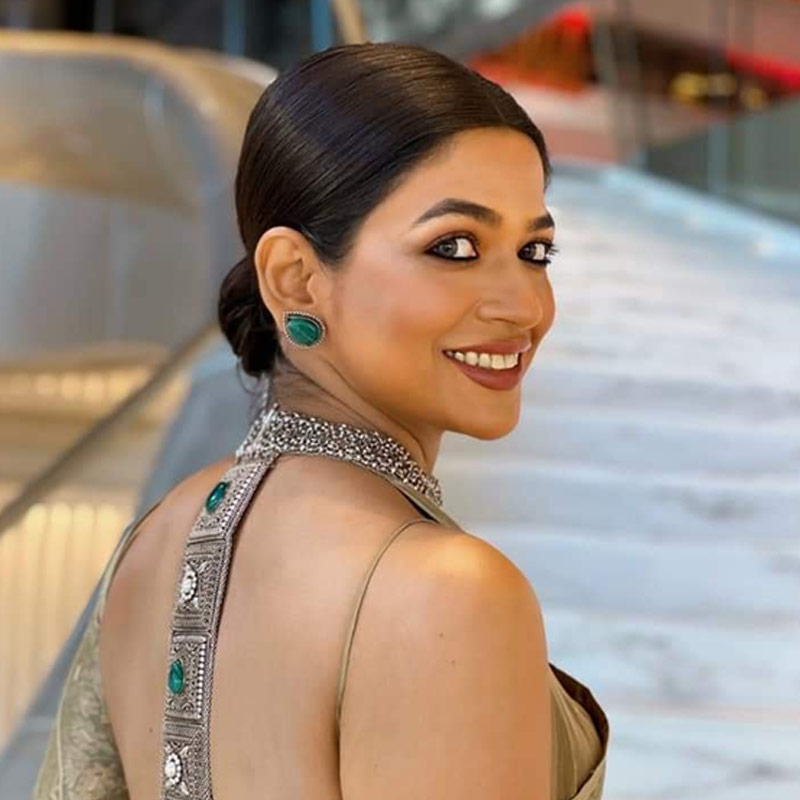 নিজের জেদে চিকিৎসা বিজ্ঞান নিয়ে পড়াশোনা করেন তিনি। সেই সময় ‌পাশে নিজের পরিবারকেও পাননি। সিনেমা জগতে কাজ করার সুযোগ পেয়েছেন, কিন্তু সেই কাজ করার সিদ্ধান্তে সহমত ছিলেন না অভিনেত্রীর মা-বাবা।