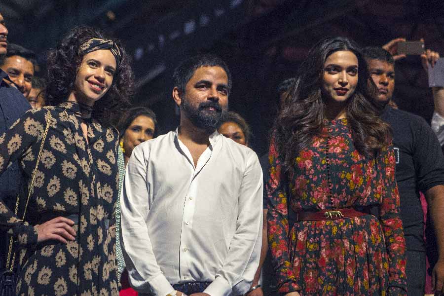 মুম্বই তো কবেই আপন করে নিয়েছে সব্যসাচী মুখোপাধ্যায়কে।