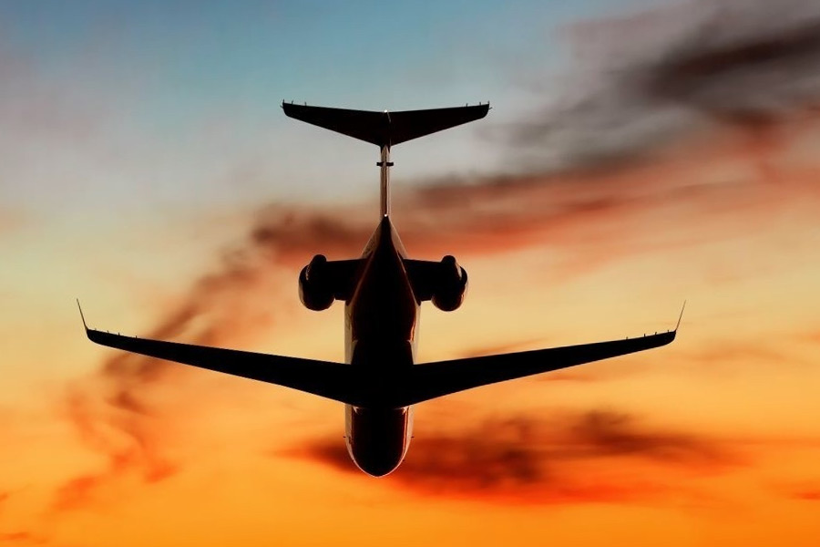 বুরসার মেয়র আলিনুর আকতাস জানিয়েছেন, কী কারণে বিমানটি ৩ লক্ষ আশি হাজার ভোল্ট লাইনের উপর দিয়ে উড়েছিল তা খতিয়ে দেখতে তদন্ত শুরু হয়েছে।