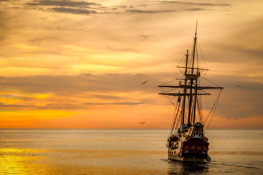 এর উপরে পামামা খাল পার করতে গিয়ে ট্রানজিট ফি দিতে হত জাহাজটিকে। তবে সে ফি এড়াতে অন্য পন্থা নিয়েছিলেন অ্যাথলিটরা। জাহাজে দু’টি কামান থাকায় অ্যাথলিটরা তর্ক জুড়েছিলেন, ইটাকুইস আসলে নৌবাহিনীর জাহাজ। ফলে ফি মকুব করা হোক। যদিও সে তর্ক বিফলে গিয়েছিল। পানামা খাল পার হতে রীতিমতো গাঁটের কড়ি খসাতে হয়েছিল তাঁদের।