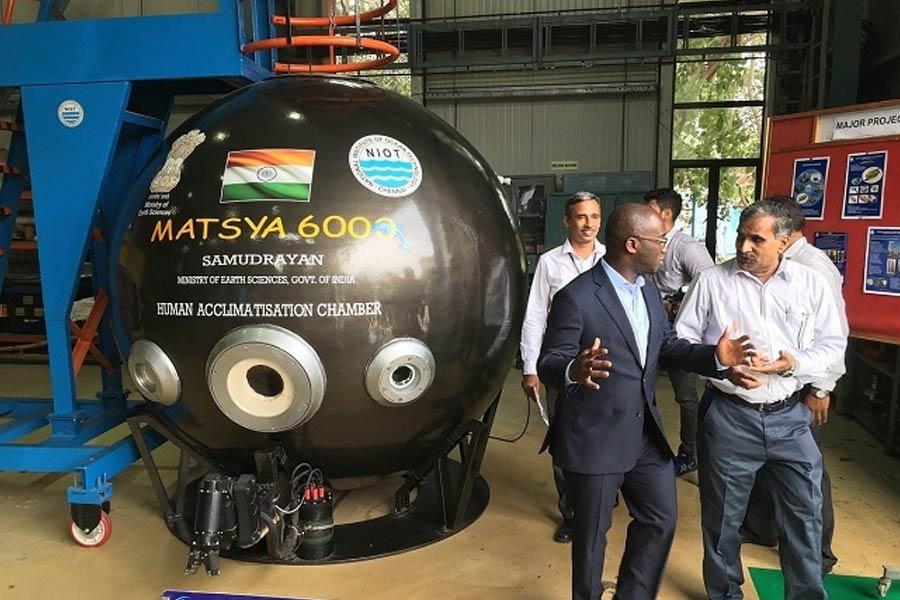 এই বিশেষ সমুদ্র অভিযানের জন্য তৈরি হচ্ছে একটি অত্যাধুনিক ডুবোজাহাজ। ডুবোজাহাজের নাম ‘মৎস্য ৬০০০’। সমুদ্রের গভীরে গবেষণা চালানোর জন্যই বিশেষ প্রযুক্তিতে এই ডুবোজাহাজ তৈরি করা হচ্ছে।