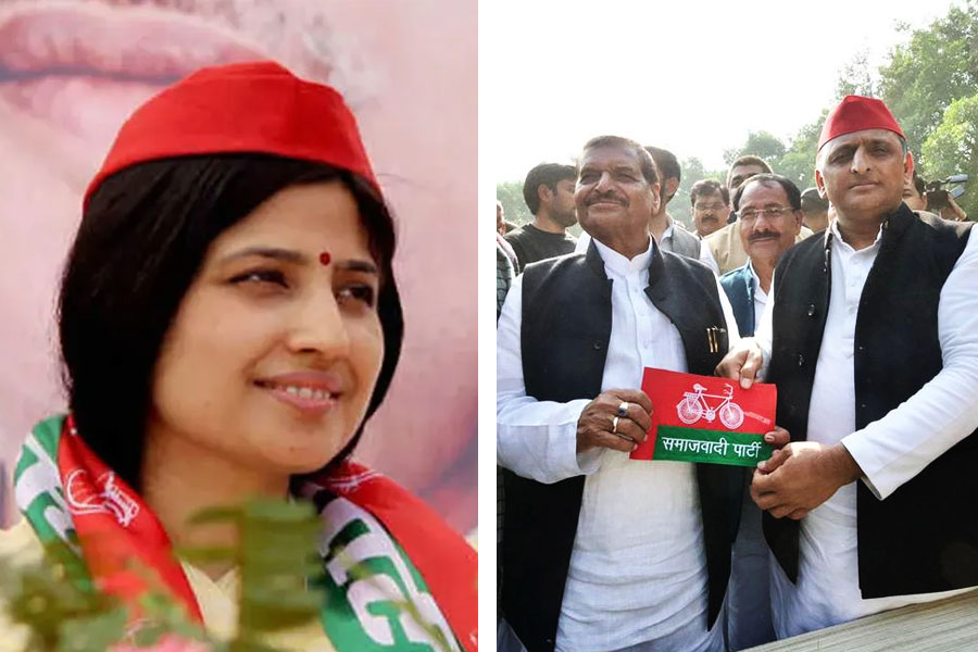 মুলায়মের মৈনপুরীতে দু’লক্ষের বেশি ভোটে জয় পুত্রবধূ ডিম্পলের, চাচা ফিরলেন ভাতিজার দলে 