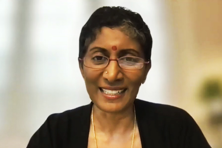 পাশাপাশি লিঙ্গবৈষম্য, জাতীয়তাবাদ, সামাজিক সংঘাত, বিভিন্ন দেশের সংস্কৃতি বিষয়েও পড়াশোনা করেছেন যমুনা।