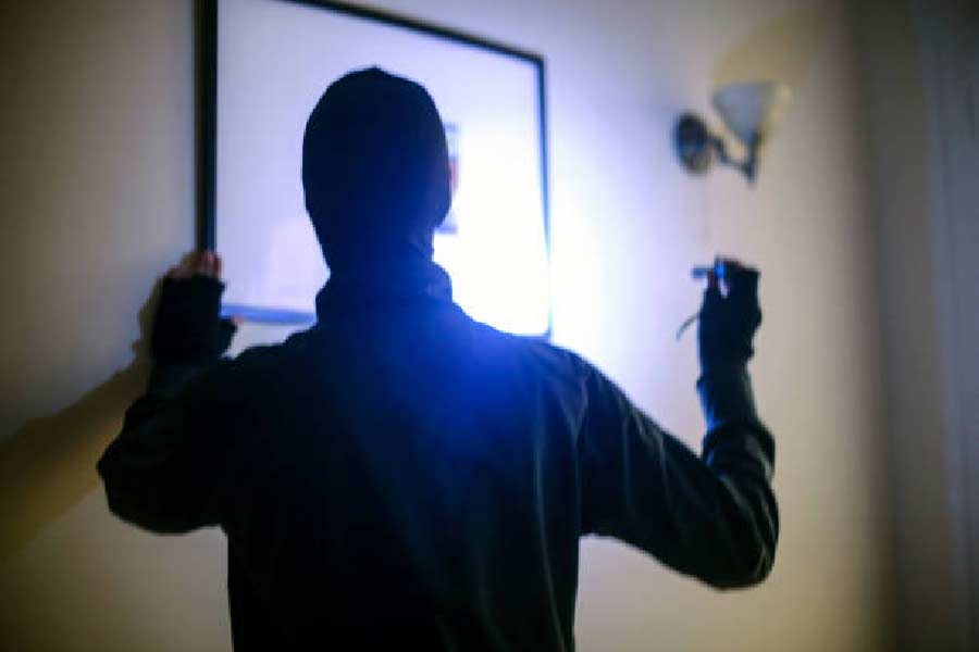 ক্রমেই রটতে শুরু করে যে, অভিযুক্তেরা প্রমাণ লোপাট করার জন্য ছবি পুড়িয়ে দিয়েছে। নয়তো নষ্ট করেছে। হতাশ হয়ে পড়ে নরওয়ে পুলিশ।