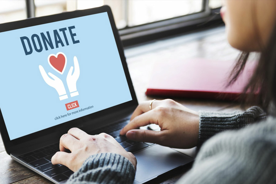 তাঁর চিকিৎসার জন্য আর্থিক সাহায্য করতে একটি তহবিল খোলা হয়েছিল। ওই পেজের তরফে জানানো হয়েছে যে, এক মাসেরও বেশি সময় কিছু খেতে পারছেন না নেলসন। তাঁর আঘাত গুরুতর। তবে প্রাণসংশয় হয়নি।