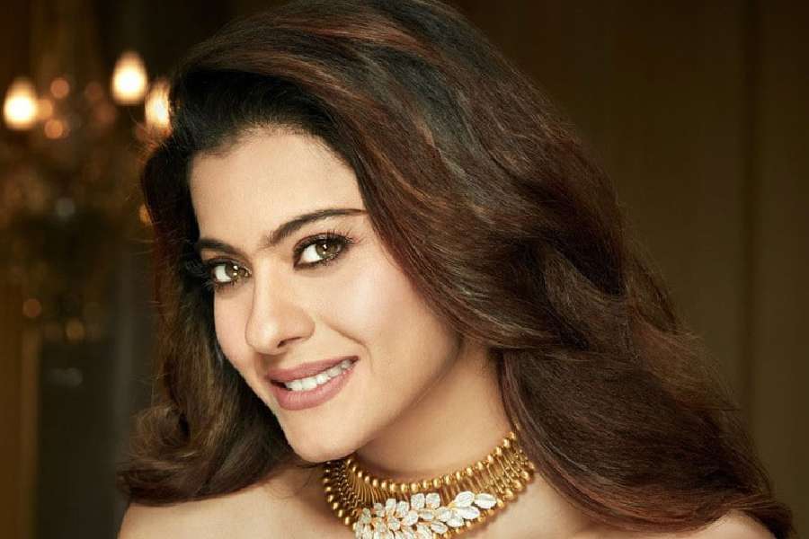 শাশুড়ি মায়ের সঙ্গে কেমন সম্পর্ক ছিল কাজলের, জানালেন নিজেই।