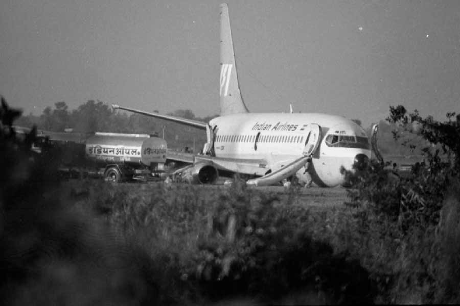 ১৯৭০ সালে প্রথম বার বিপত্তির মুখে পড়েছিল এই বিমান। ওই বছরের ৬ সেপ্টেম্বর প্যান আমেরিকান ওয়ার্ল্ড এয়ারওয়েজের বোয়িং ৭৪৬ উড়ান অপহরণ করে প্যালেস্তাইনের ‘পপুলার ফ্রন্ট ফর দ্য লিবারেশন’। 