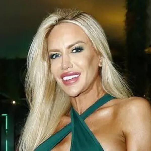 সেই লুসিয়ানা এখন ৪২ বছর বয়সি। কিন্তু এখনও তাঁর শরীর টানটান। রূপ ঠিকরে পড়ছে। 