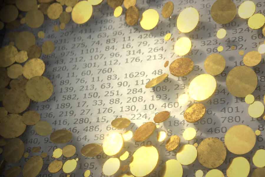 সেই তালিকা নেহাত মন্দ নয়। সঙ্কেত দেখে মরিসের বন্ধুর মনে হয়েছিল দু’টি জায়গায় দু’বারে সোনা-রুপো লুকিয়েছিলেন বিল। তালিকা অনুযায়ী, প্রথম জায়গায় ছিল ৪৬০ পাউন্ড সোনা। সঙ্গে ছিল প্রায় ১,৭৩০ কোজি রুপো।