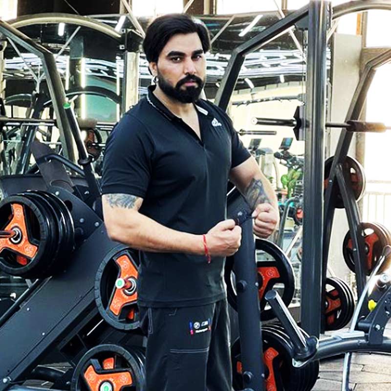 আরমানের ইউটিউব চ্যানেলে সাবস্ক্রাইবার সংখ্যা ২০ লক্ষের বেশি। এ ছাড়া, ইনস্টাগ্রামে আরমানের প্রায় ১৫ লক্ষ ফলোয়ার রয়েছে।