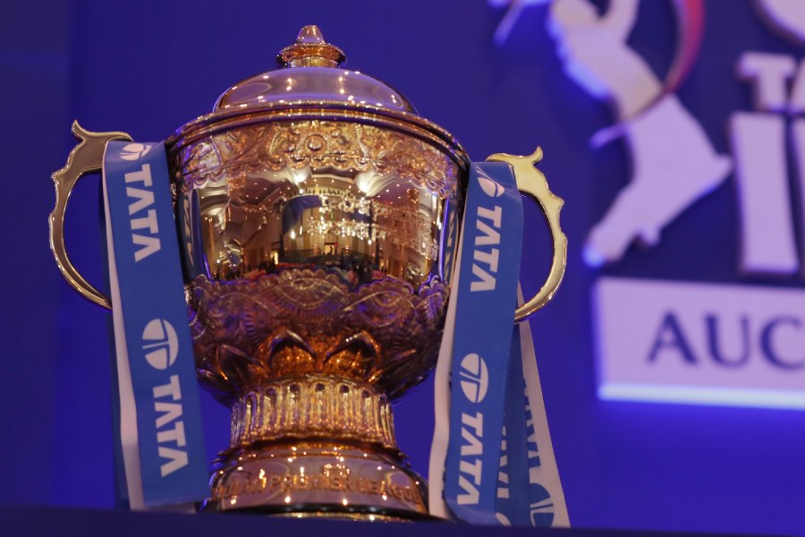 ফুটবল বিশ্বকাপের সেরাদের পুরস্কার অর্থ আমাদের দেশের আইপিএল বা ক্রিকেট বিশ্বকাপ জেতা দলগুলির প্রাপ্ত টাকা থেকে কতটা বেশি বা কম?