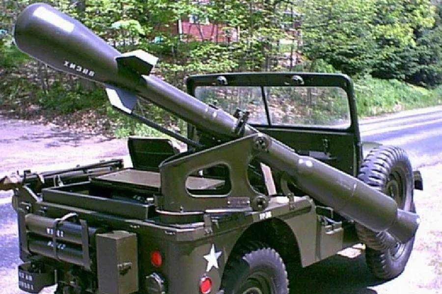 ডেভি ক্রোকেট মিসাইল দ্বারা ব্যবহৃত ডব্লু৫৪ ক্ষেপণাস্ত্রের ক্ষমতা বাকি পরমাণু ক্ষেপণাস্ত্রের তুলনায় অনেক ছোট ছিল। এর বিস্ফোরণ ক্ষমতা ছিল ০.০১-০.০২ কিলোটন, যা ১০ থেকে ২০ টন টিএনটি বিস্ফোরকের সমতুল্য। হিরোশিমায় যে বোমাটি ফেলা হয়েছিল তার বিস্ফোরণ ক্ষমতা ছিল ১৫ কিলোটন যা ১৫ হাজার টন টিএনটির সমতুল্য।