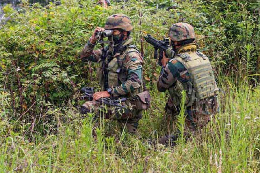 ২০১৪ সালে এই এলাকার উপর দিয়ে রাস্তা নির্মাণ করতে চাইলে চিনকে বাধা দেয় ভারতীয় সেনাবাহিনী। চিন পরে দাবি করে, ভারতীয় সেনারা সীমা লঙ্ঘন করে আসাফিলা এলাকায় চলে আসে।