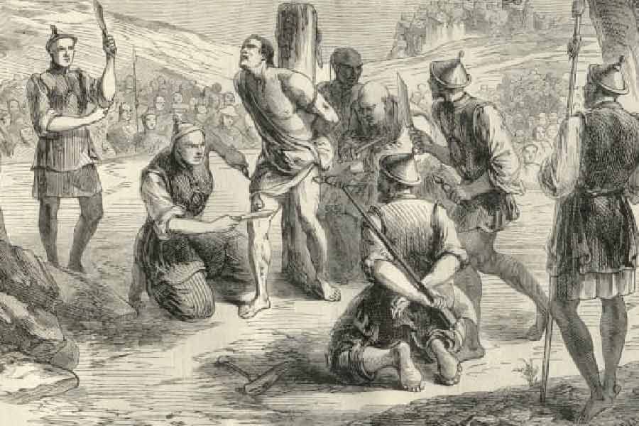 ‘স্ক্যাফিজম’-এর চল ছিল প্রাচীন পারস্য সাম্রাজ্যে। তখন গ্রিস থেকে শুরু করে আফগানিস্তান এমনকি পাকিস্তানের সিন্ধু উপত্যকা পর্যন্ত বিস্তৃত হয়েছিলে এই সাম্রাজ্য। অর্থাৎ ভারতের কাঁধ প্রায় ছুঁয়ে ফেলেছিল পারস্য রাজার বিজয় রথ। 