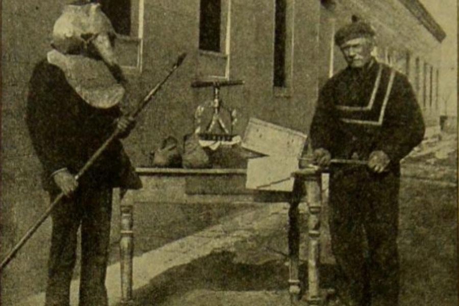 প্রচলিত রয়েছে যে, ছোট এই দ্বীপটিতে প্রায় ১ লক্ষ ৬০ হাজারেরও বেশি সংক্রমিত মানুষকে মরণাপন্ন অবস্থায় ছেড়ে দেওয়া হয়েছিল। এদের মধ্যে নগণ্য সংখ্যক মানুষ সুস্থ হয়ে ফিরে এলেও বেশির ভাগই ওই দ্বীপে মারা গিয়েছেন। 