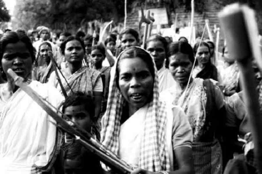 সতেরো বছর তদন্ত চালানোর পর ২০০৮ সালে খুন ও ধর্ষণে অভিযুক্ত ১,৫৯৭ নামের তালিকা প্রকাশ করে বাংলাদেশ সরকার। ২০১০ সালে এই যুদ্ধাপরাধীদের বিচার করার জন্য আন্তর্জাতিক অপরাধ ট্রাইব্যুনাল গঠন করা হয়। 