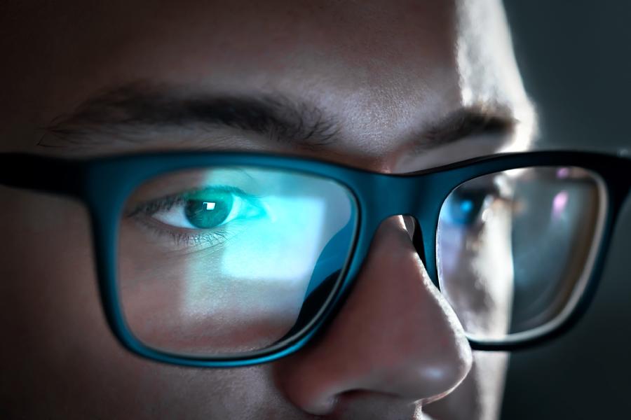 অনেকের ক্ষেত্রেই চোখের পাওয়ার খুব অল্প পরিমাণে বদলায়। 