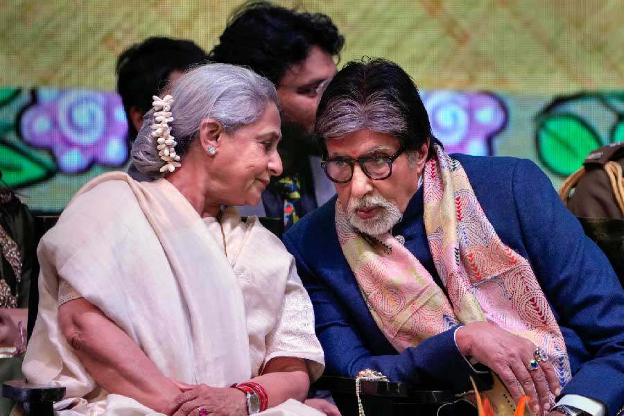 এ শহরের প্রতি টান আর আবেগ দু’জনেরই সমান।