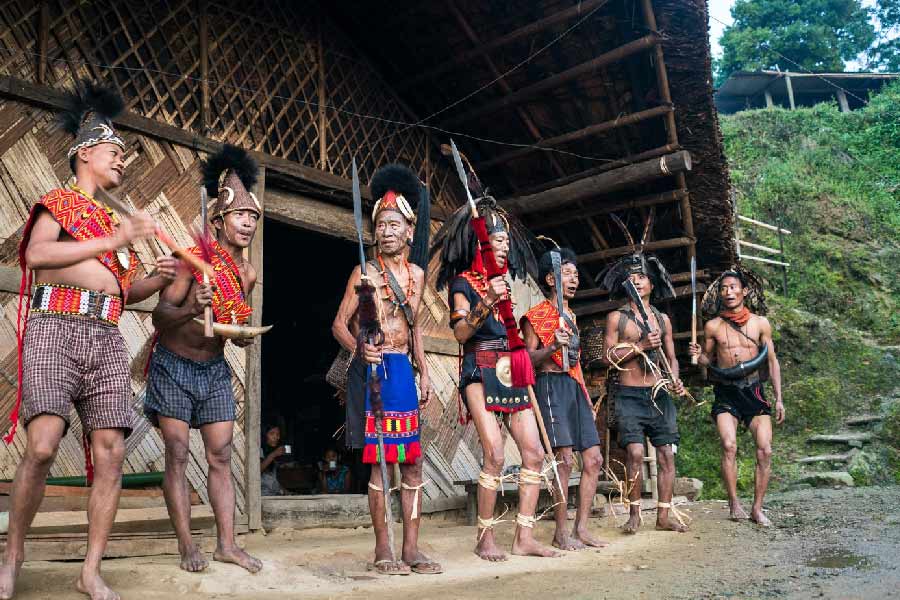 এই গ্রামের বাসিন্দা দু’দেশেরই নাগরিকত্ব পান। এমনকি, এক দেশ থেকে অন্য দেশে গেলে ভিসা লাগে। কিন্তু এই গ্রামের ক্ষেত্রে তার কোনও দরকার পড়ে না।