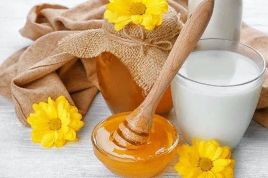 সব ধরনের ত্বকের জন্য এই ফেস প্যাকটি উপযুক্ত।