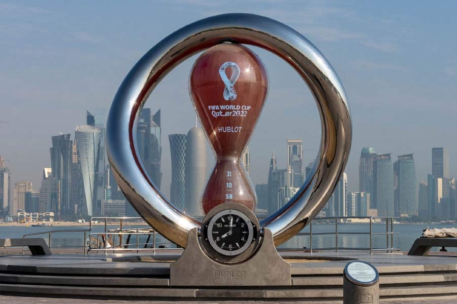 ফুটবল বিশ্বকাপ আয়োজনে খরচ হচ্ছে ১৭,৬৮,১৯০ কোটি টাকা। খরচ করেছে আয়োজক কাতার। যা এখনও পর্যন্ত রেকর্ড।