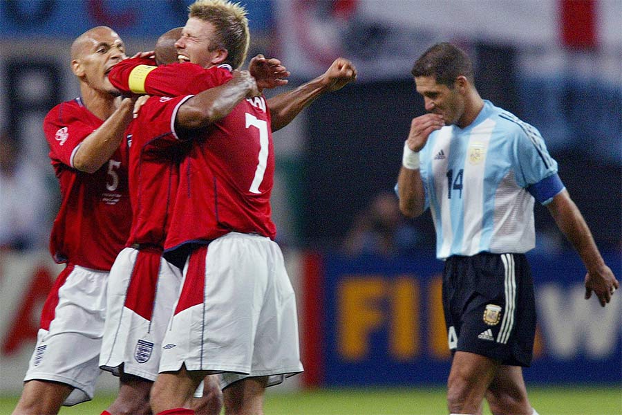 ২০০২ সালের বিশ্বকাপে অন্যতম দাবিদার হিসাবে অংশ নিলেও গ্রুপ পর্যায়ে বিদায় নিতে হয় আর্জেন্টিনাকে।