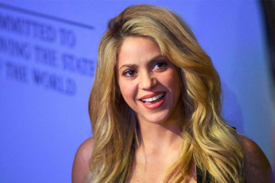 ২০১০ সালে ডেভিড বেকহ্যাম এবং শাকিরার সঙ্গে ইউনিসেফের ‘গুডউইল অ্যাম্বাসডর’ও ছিলেন মেসি।