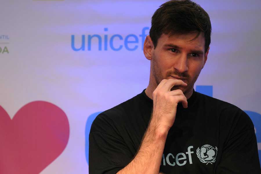 ২০১৯ সাল থেকে ‘ব্লাড ক্যানসার’-এর চিকিৎসার উন্নতির জন্য একটি সংস্থার সঙ্গে হাত মিলিয়ে কাজ করে যাচ্ছে মেসির নিজস্ব সংস্থা লিয়ো মেসি ফাউন্ডেশন।