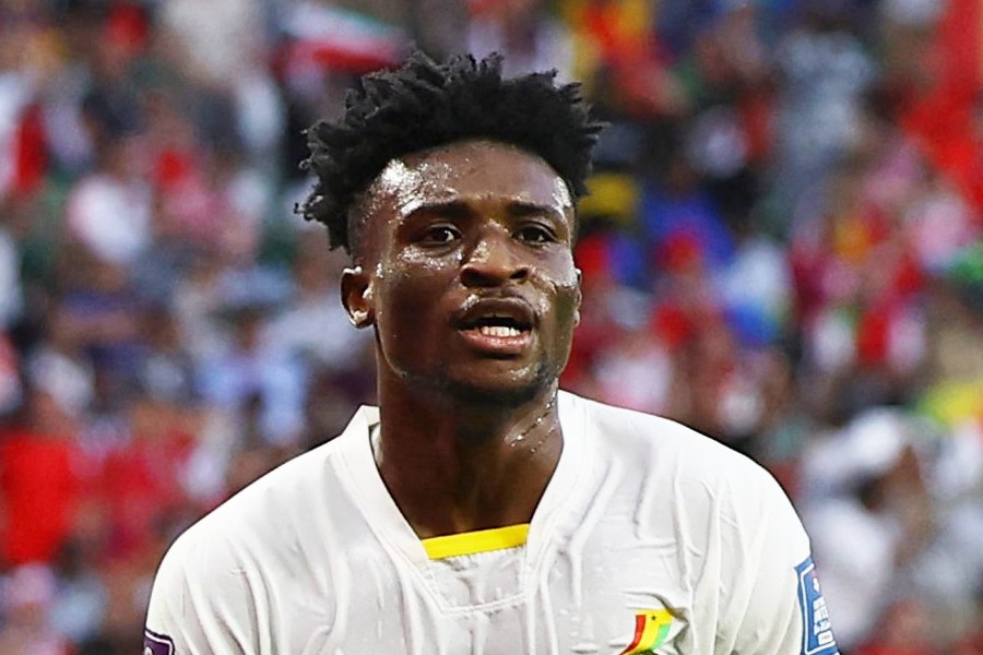 মহম্মদ কুদুস (ঘানা এবং আয়াক্স): আফ্রিকা থেকে তরুণ প্রতিভা তুলে আনার ব্যাপারে আয়াক্সের জুড়ি নেই। নেদারল্যান্ডসের ক্লাবটি এ বারও বিশ্বকাপে উপহার দিয়েছে মহম্মদ কুদুসকে। তিন ম্যাচে দু’গোল করেছেন। গ্রুপ থেকে ঘানা বিদায় নিলেও নিজের ছাপ রেখে গিয়েছে। ইউরোপের বিভিন্ন ক্লাব তাঁকে নিয়ে উৎসাহ দেখিয়েছে।