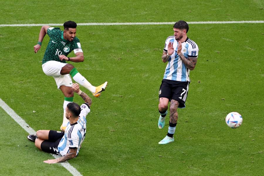 সালেম আলদাওসারি (সৌদি আরব এবং আল হিলাল): দেশের ক্লাবেই খেলেন তিনি। আর্জেন্টিনার বিরুদ্ধে দুরন্ত বাঁকানো শটে জয়সূচক গোলটি করেছিলেন। এশিয়ার বাইরে পা রাখতে চাইলে অনেক ক্লাবই তাঁকে নেওয়ার জন্য মুখিয়ে থাকতে পারে। মাঝমাঠের অন্যতম স্তম্ভ তিনি। অনায়াসে তৈরি করতে পারেন আক্রমণ।