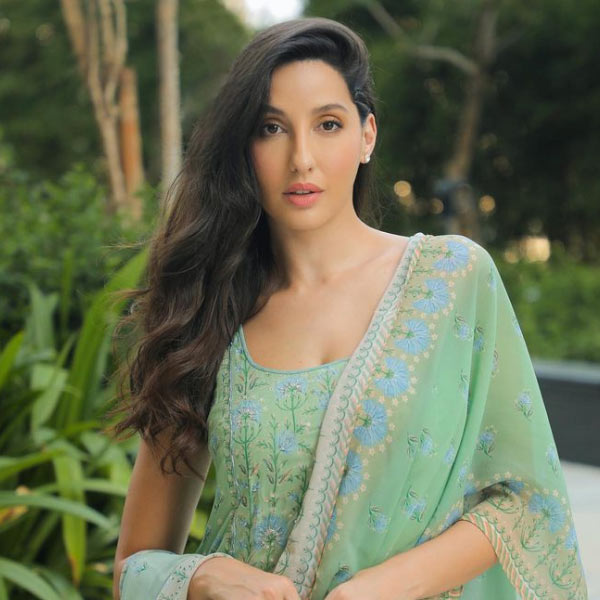 কোনও হিন্দি ছবিতে ‘আইটেম সং’-এর প্রয়োজন হলে পরিচালক-প্রযোজকদের প্রথম পছন্দ নোরা। দুর্দান্ত বেলি ডান্সের মাধ্যমে খুব কম সময়ের মধ্যে দর্শকের মন জয় করে ফেলেছিলেন তিনি।