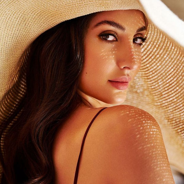 এর পর গুরু রণধাওয়া, হার্ডি সন্ধু এবং রফতারের মতো গায়কদের সঙ্গে মিউজ়িক ভিডিয়োয় কাজ করেছেন নোরা। শুধু বলিউডের মধ্যেই নয়, আন্তর্জাতিক স্তরেও খ্যাতি পেয়েছেন তিনি। জ্যাক নাইট এবং রেভ্যানির মতো গায়কদের সঙ্গে মিউজ়িক ভিডিয়োয় নাচের দৃশ্যে তাঁকে দেখা গিয়েছে।