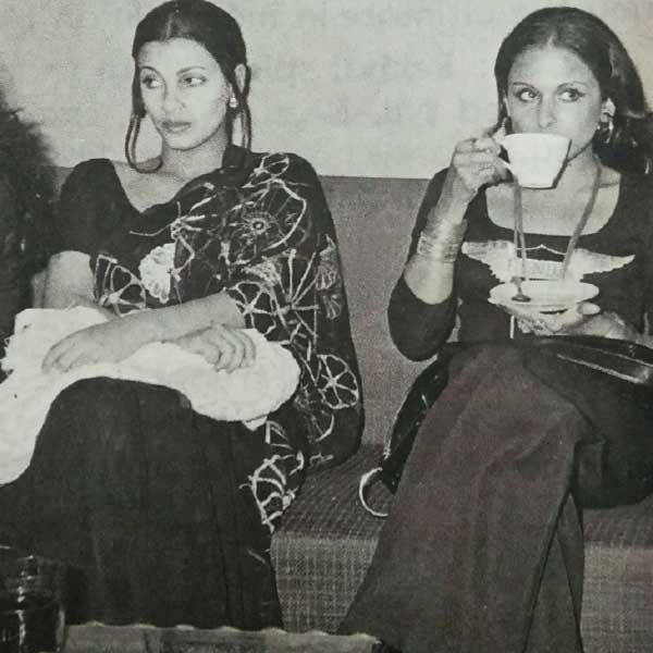 অঞ্জুর সঙ্গে বিচ্ছেদের পর মুখ খুলেছিলেন রাজেশও। কিন্তু তিনি মুদ্রার অন্য পিঠ তুলে ধরেন। রাজেশের অভিযোগ, অঞ্জু সারাদিন পার্টি নিয়ে মেতে থাকতেন। খারাপ সময়ে অঞ্জুকে কখনও পাশে পাননি বলে দাবি করেন রাজেশ। 