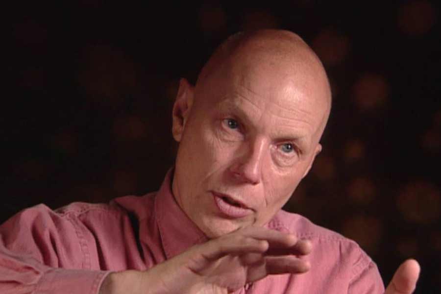 মোট ছ’বার মহাকাশ অভিযানে গিয়েছিলেন মাসগ্রেভ। ভিন্‌গ্রহীদের নিয়ে তাঁর এই দাবির পর স্বাভাবিক ভাবেই শোরগোল পড়ে যায়।