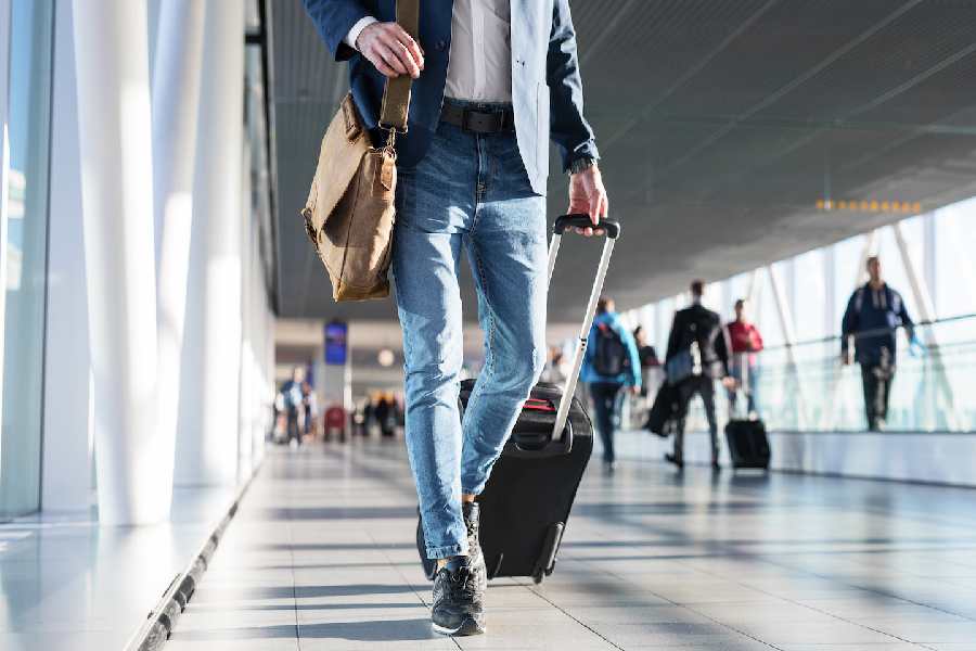 মাঝেমাঝেই এমন বেড়াতে চলে গেলে রোজের নিয়মগুলি একটু ব্যাহত হয়। শরীরের উপরেও ধকল যায়।