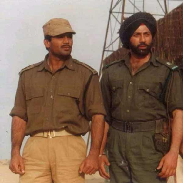 গত সোমবার ভারতের সেই প্রাক্তন বীর সেনার জীবনাবসান হল। বয়স হয়েছিল ৮১। ১৯৭১ সালে ভারত-পাকিস্তান যুদ্ধের অন্যতম নায়ক তিনি। 