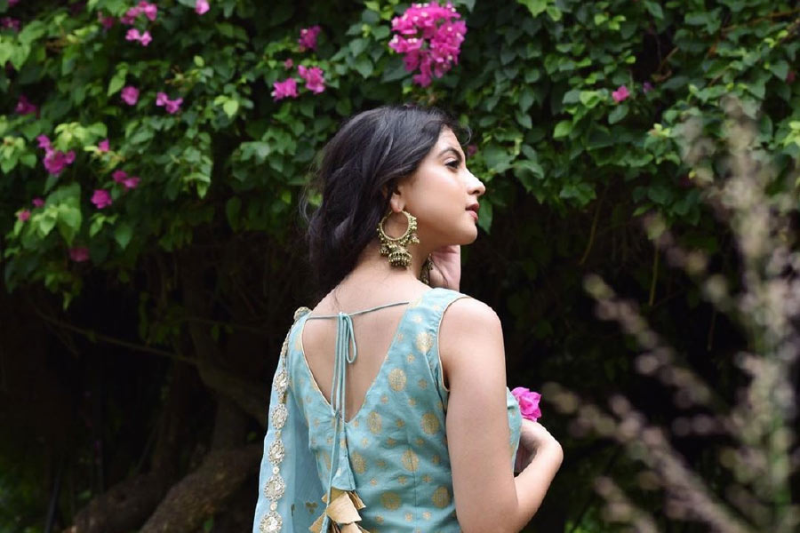 ‘ফিতুর’ এবং ‘বার বার দেখো’ ছবি দু'টিতে কাজ করেছেন তুনিশা। উভয় ক্ষেত্রেই তাঁকে দেখা গিয়েছে ক্যাটরিনার ছোটবেলার অবতারে। এ ছাড়া, তুনিশা কাজ করেছেন ‘দবাং ৩’ এবং ‘কহানি ২’ ছবিতেও।