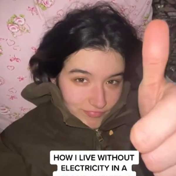 এই যুদ্ধ তাঁর প্রিয়জনকে কেড়ে নিয়েছে। রুশ ক্ষেপণাস্ত্র হামলায় নিহত হয়েছে তরুণীর তুতো ভাই। যিনি ভ্যালেরিয়ার খুব কাছের ছিলেন। সেই যন্ত্রণা এখনও বয়ে বেড়াচ্ছেন ভ্যালেরিয়া। তাঁর মতো অনেক ইউক্রেনের বাসিন্দাই তাঁদের আপনজনদের হারিয়েছেন। তাঁর কথায়, ‘‘এটা খুবই যন্ত্রণাদায়ক। দেশের অবস্থা ভয়ঙ্কর।’’