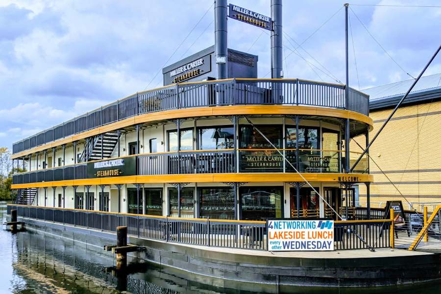 কী ভাবে রেস্তরাঁটি ভেঙে গেল সেই বিষয়ে এখনও অন্ধকারে রয়েছেন কর্মীরা। ঘটনার পরেই ফেসবুকে রেস্তরাঁর তরফে জানিয়ে দেওয়া হয়, যত দিন না রেস্তরাঁটি আবার সংস্কার করা হচ্ছে, তত দিন তা বন্ধ রাখা হবে।