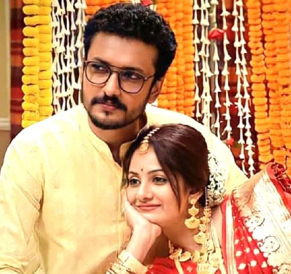 খড়কুটো: সম্প্রচারের সময়কাল: ১৭ অগস্ট, ২০২১ থেকে ২১ অগস্ট, ২০২২।