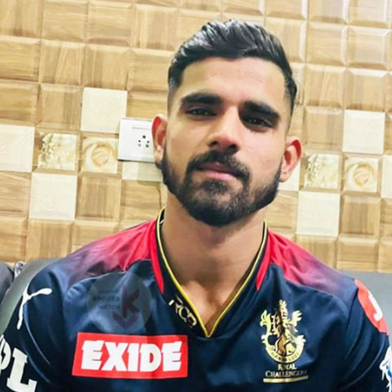 এ বারের ছোট নিলাম আগের সব ছোট নিলামের রেকর্ড ভেঙে দিয়েছে। নিলামে ৮০ জন ক্রিকেটার কেনায় খরচ হয়েছে মোট ১৬৭ কোটি টাকা। যার মধ্যে অবিনাশকে কিনতে খরচ হয়েছে ৬০ লক্ষ টাকা।