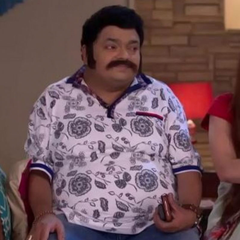 আর্থিক জটিলতার কারণে ঈশ্বর তাঁর ভাইকে হাসপাতাল থেকে ছাড়িয়ে নাসিকের একটি আশ্রমে নিয়ে আসেন। আশ্রমে থাকা-খাওয়ার খরচ তুলনামূলক ভাবে অনেকটাই কম পড়ত। তবে বর্তমানে সেই পরিস্থিতিও নেই ঈশ্বরের। আশ্রমের খরচও টানতে পারছেন না বলে জানিয়েছেন তিনি।