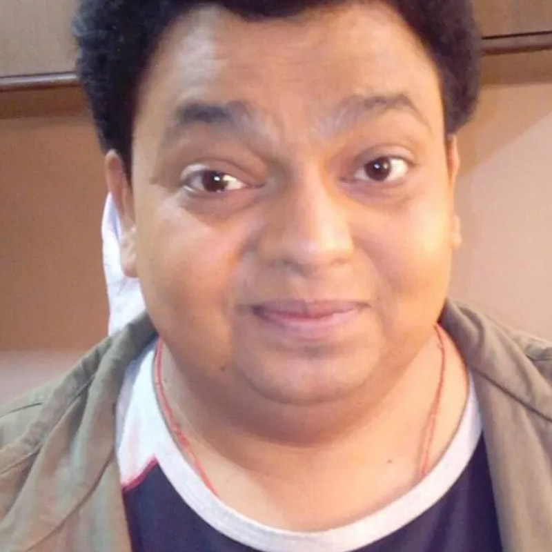 শুধুমাত্র ‘ভাবীজী ঘর পর হ্যায়’ ধারাবাহিকে কাজ করেই ঈশ্বর জনপ্রিয়তা পাননি। তাঁর ঝুলিতে রয়েছে ‘জিজাজি ছত পর হ্যায়’, ‘এফআইআর’ এবং ‘মে আই কাম ইন ম্যাডাম’-এর মতো নামকরা ধারাবাহিকও।