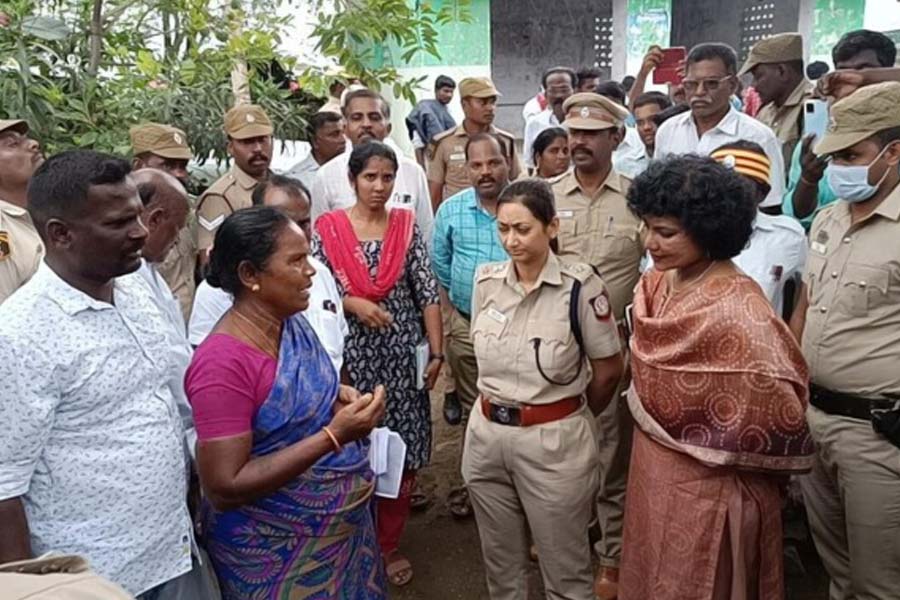 কে বা কারা ঘটনাটি ঘটিয়েছে, তা এখনও স্পষ্ট নয় বলে জানিয়েছেন জেলাশাসক কবিতা রামু। তবে অভিযুক্তদের খুঁজতে তদন্ত শুরু হয়েছে। 