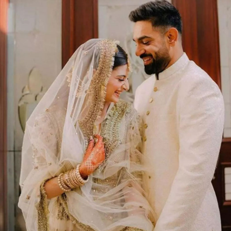 ২৪ ডিসেম্বর। বড়দিনের আগের দিন ‘নিকা’ করলেন পাকিস্তানের পেসার হ্যারিস রউফ। তাঁর বিয়ের অনুষ্ঠান ছিল খেলোয়াড়খচিত।