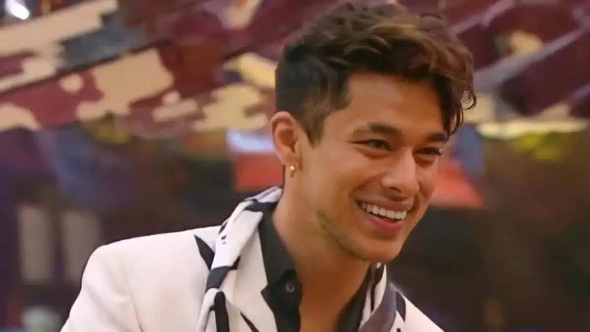 গওহরের পাশাপাশি অ্যান্ডি, শেফালি জরিওয়ালা, গুরমিত চৌধুরি, দেবিনা বন্দ্যোপাধ্যায়, কাম্য পঞ্জাবির মতো তারকাও গলা ফাটিয়েছেন প্রতীকের জন্য। প্রতীকের ‘প্রতীক’ এখন এই সব শুভকামনা।