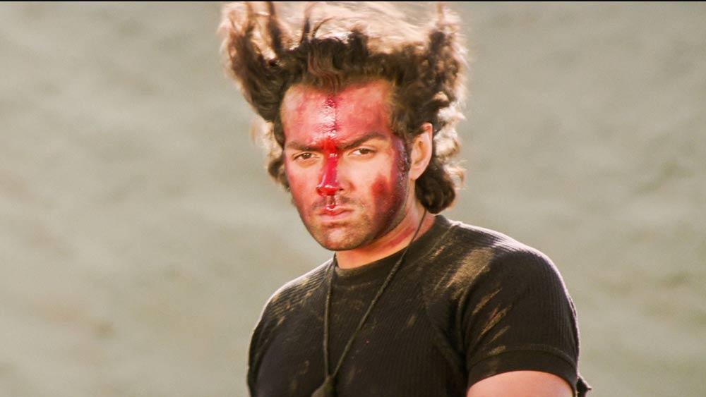 ১৯৯৫ সালে ‘বরসাত’-এর পর ফের তুমুল সাফল্য ছুঁয়েছিল ববিকে। এ বার একের পর এক সুপারহিট ফিল্ম। ‘গুপ্ত’, অউর প্যায়ার হো গ্যায়া’, ‘সোলজার’-এর মতো ফিল্ম বলিউডে জমি পোক্ত করতে সাহায্য করেছিল ববিকে। 