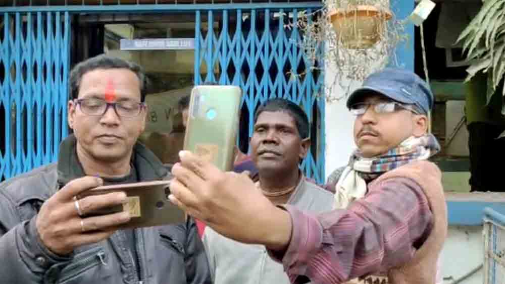 ভুবন বাদ্যকর। 