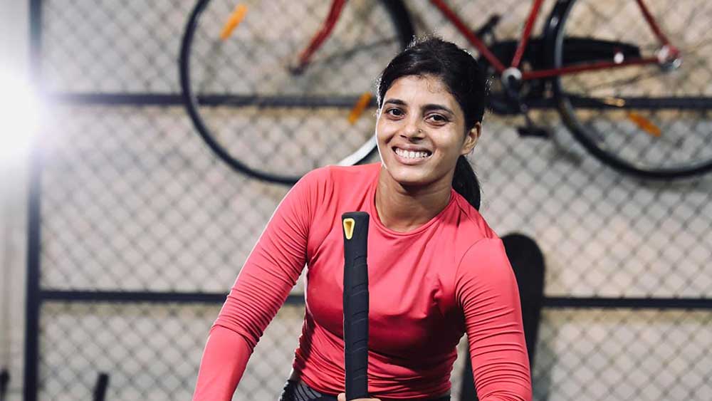 তবে এই নাচের ভিডিয়োটি পুরনো বলেই দাবি করেছেন চন্দ্রাবতী। তিনি জানান, নেটমাধ্যমে রিলের জন্য তিনি এই ভিডিয়োটি তৈরি করেছিলেন।