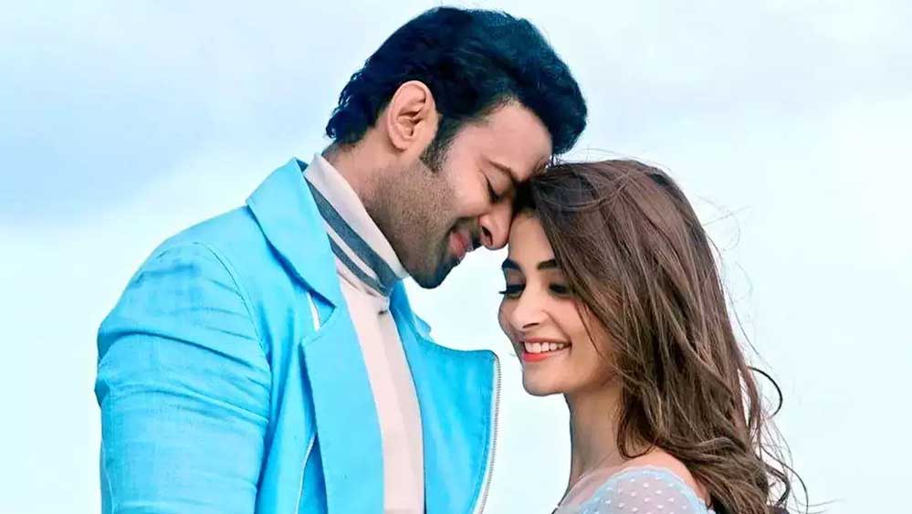 শুধু মাত্র টেলিভিশন এবং ডিজিটাল স্বত্ব বিক্রি করেই নাকি মোটা অঙ্ক ইতিমধ্যে প্রযোজকদের ঘরে ঢুকে গিয়েছে।